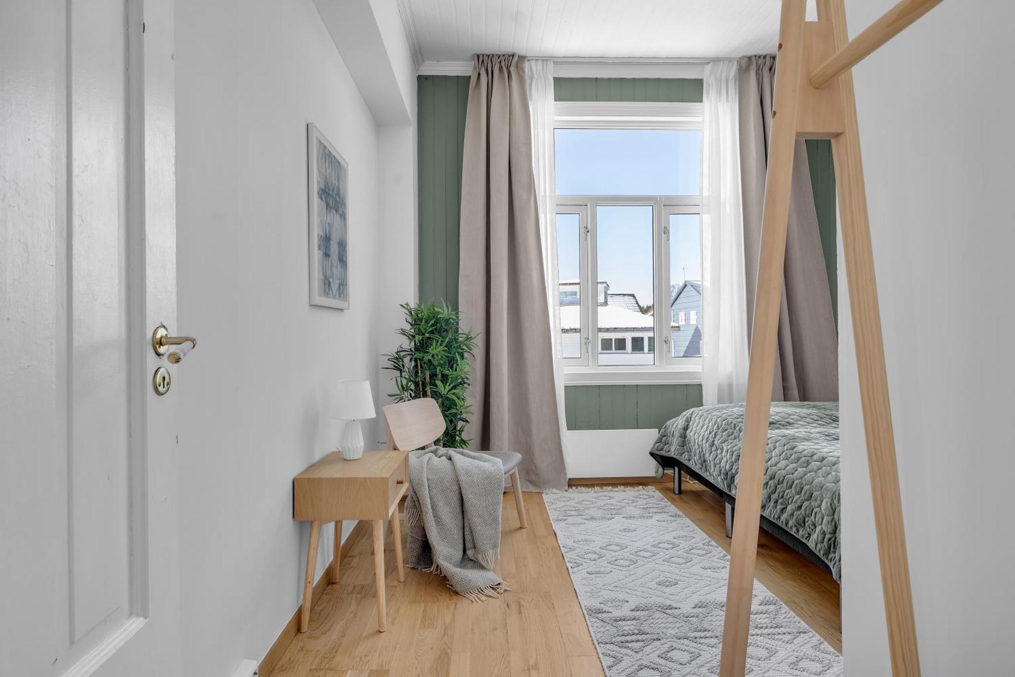 Lovely City Center Apartment With Amazing Views And Free Parking! Тромсьо Екстериор снимка